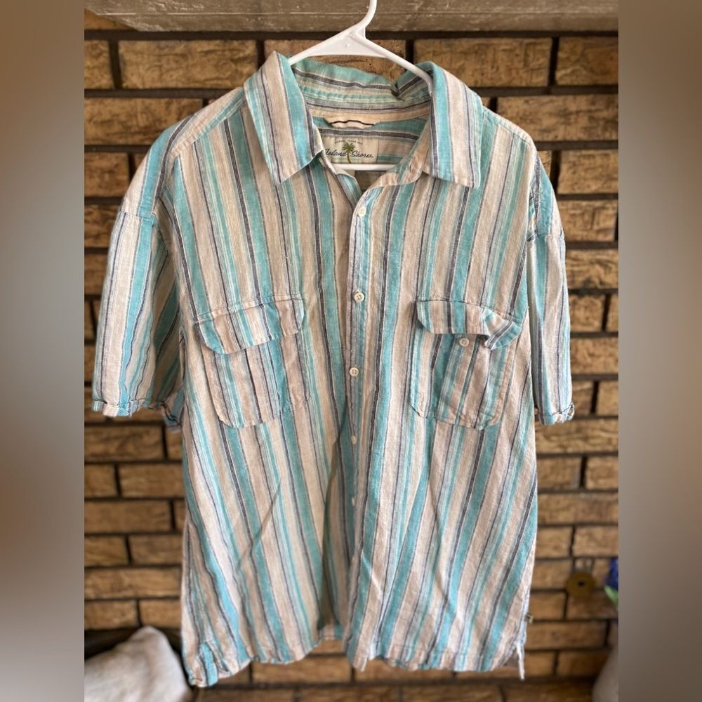 Island shores button down‎ collared shirt